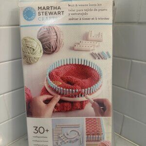 Knit & Weave Loom Kit (Martha Stewart Crafts) 30+ Configurations